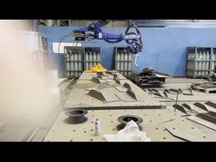 نظام روبوت لحام ذكي مع الرؤية الذكية وخوارزمية الذكاء الاصطناعي